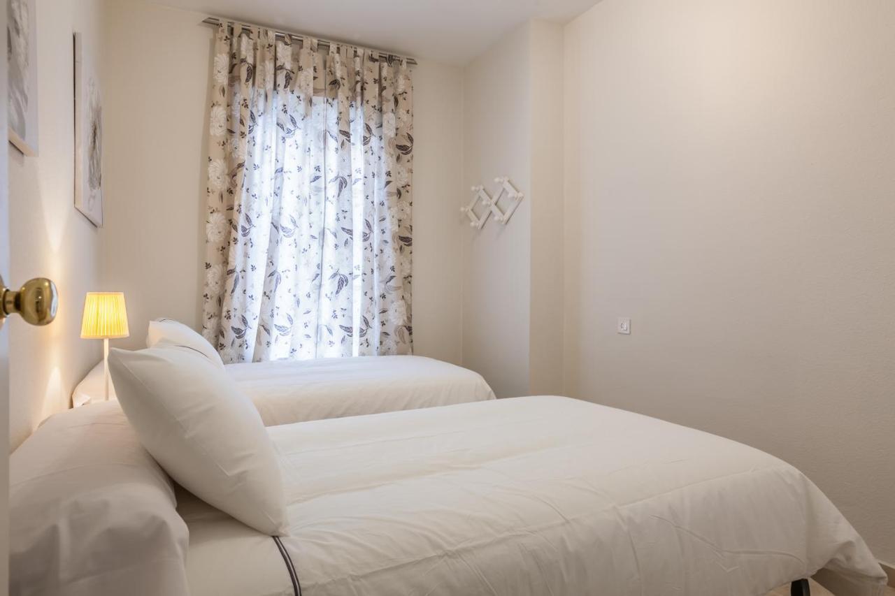 Apartamento Cerca Del Alcazar Con Garaje Privado Seville Exterior photo